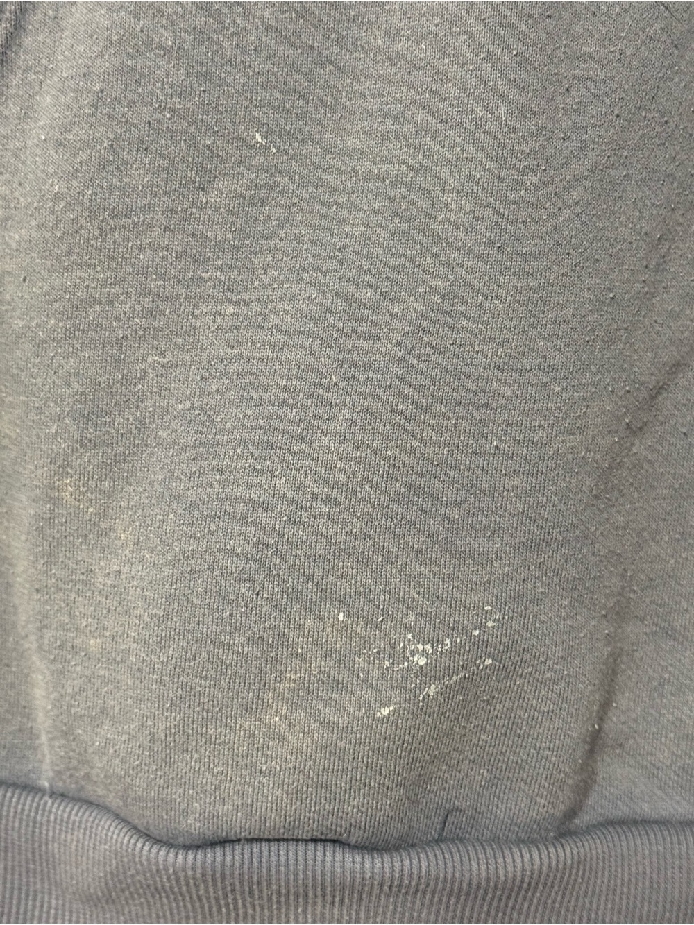 Alo - well loved sweatshirt - Picture 11 of 11